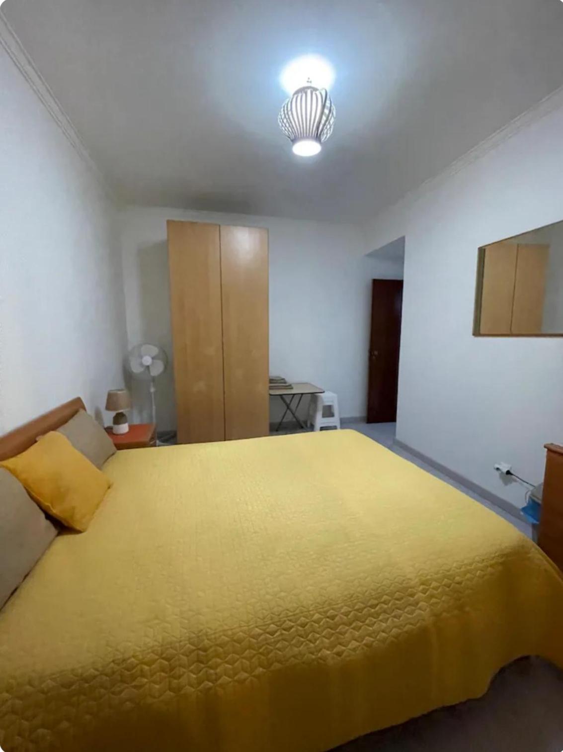 Quarto Calmo E Acolhedor Apartment Almada Bagian luar foto