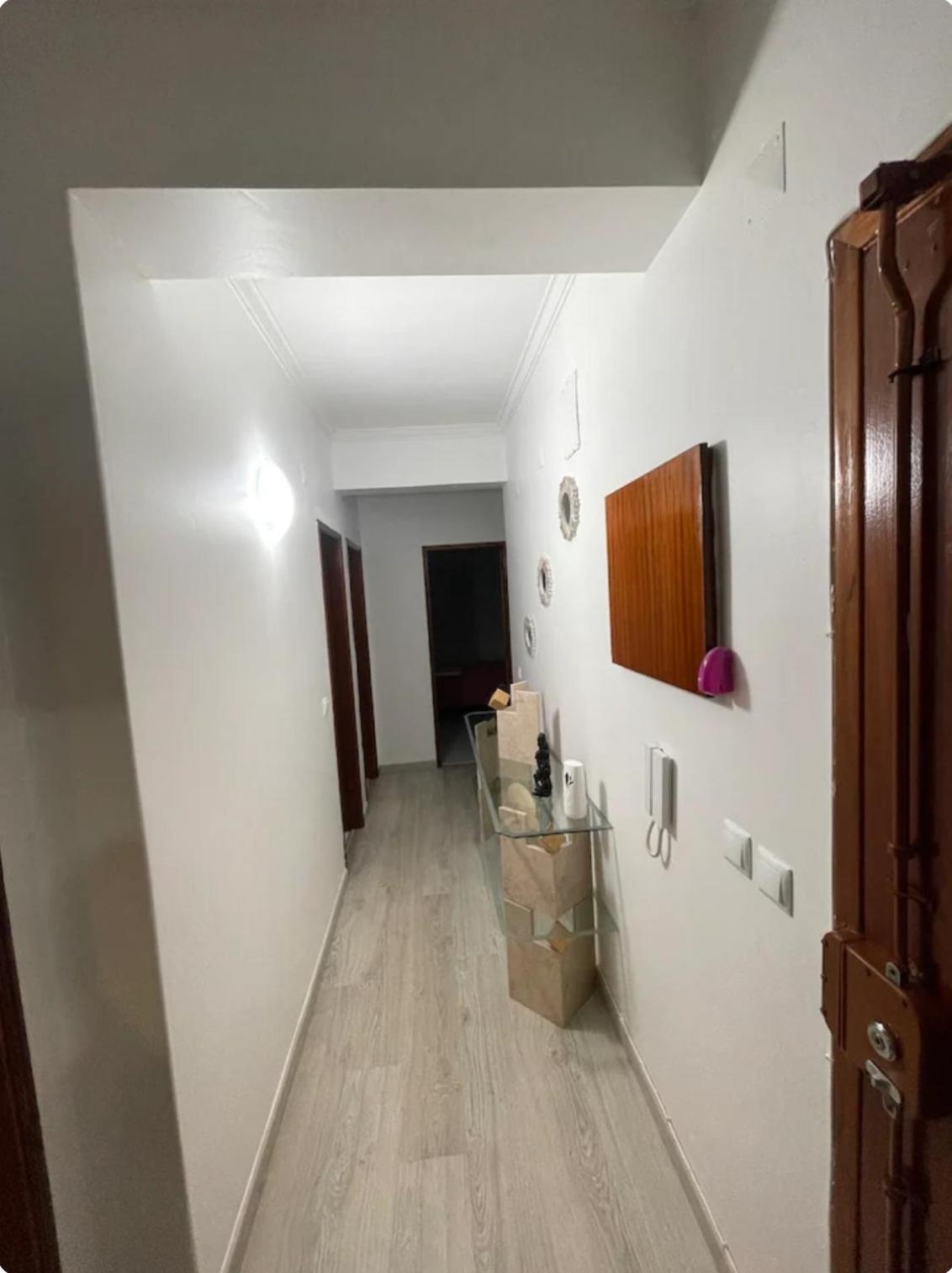 Quarto Calmo E Acolhedor Apartment Almada Bagian luar foto