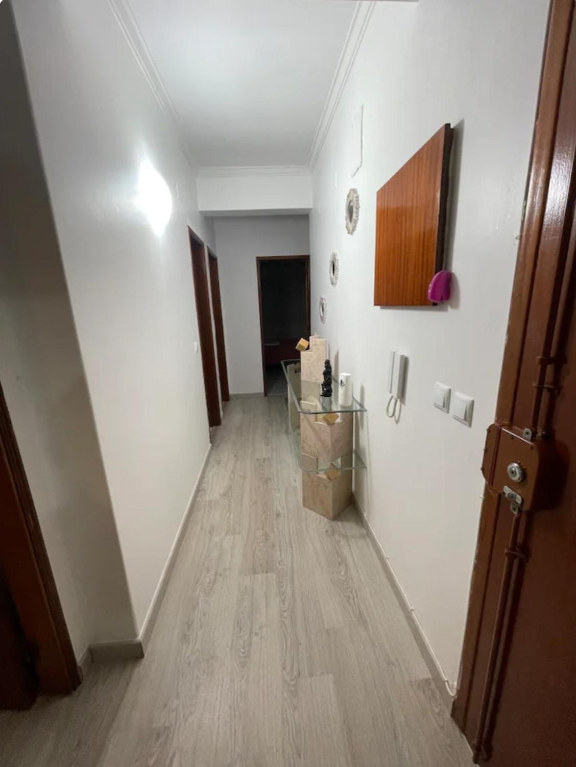 Quarto Calmo E Acolhedor Apartment Almada Bagian luar foto